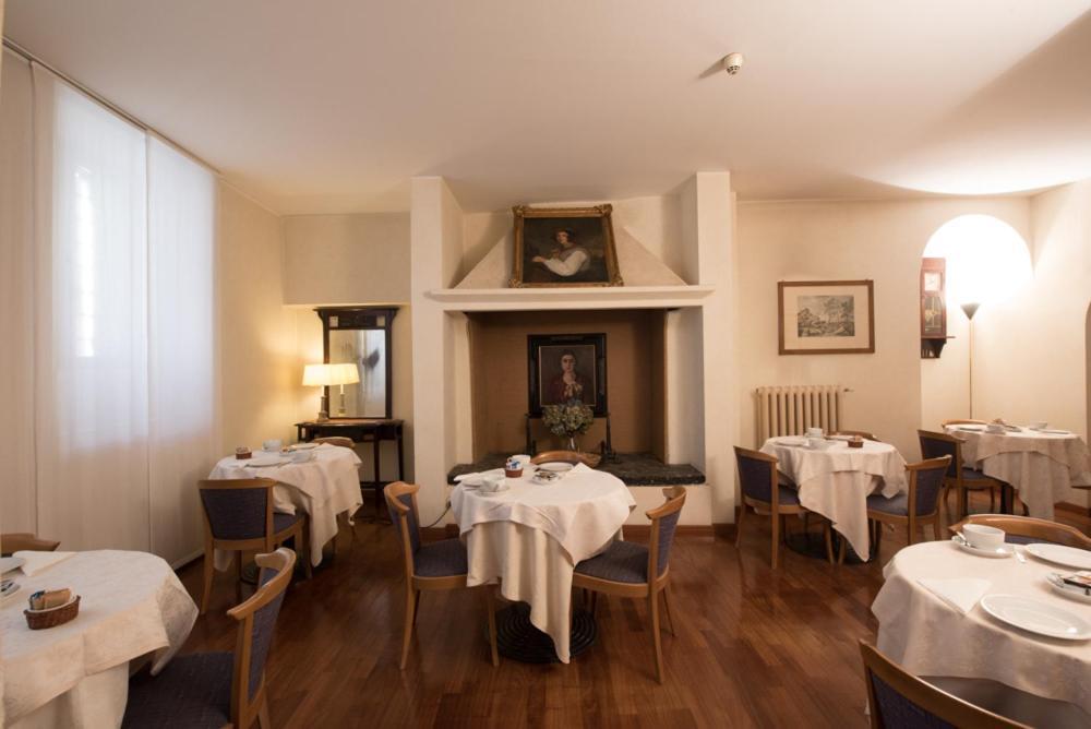 Hotel Due Mori Виченца Екстериор снимка